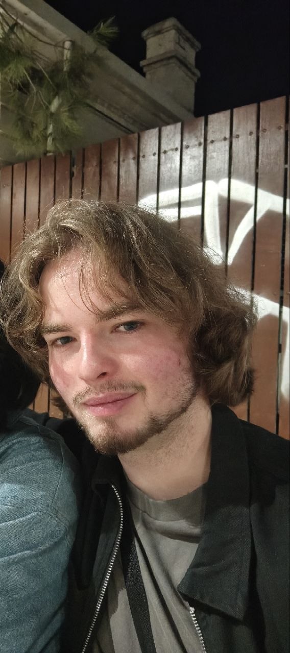 Andrei Himself